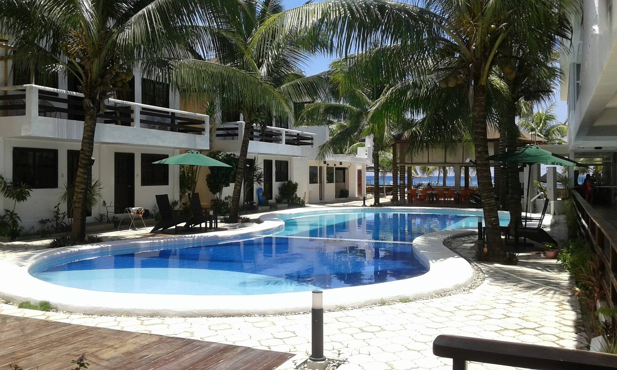 Feliness Resort Manoc-Manoc Ngoại thất bức ảnh