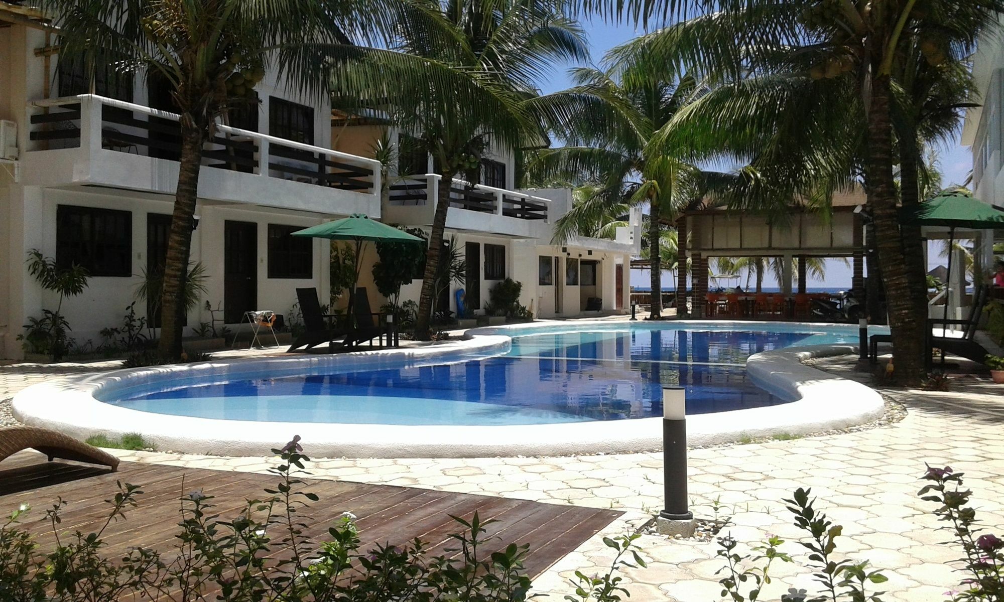 Feliness Resort Manoc-Manoc Ngoại thất bức ảnh